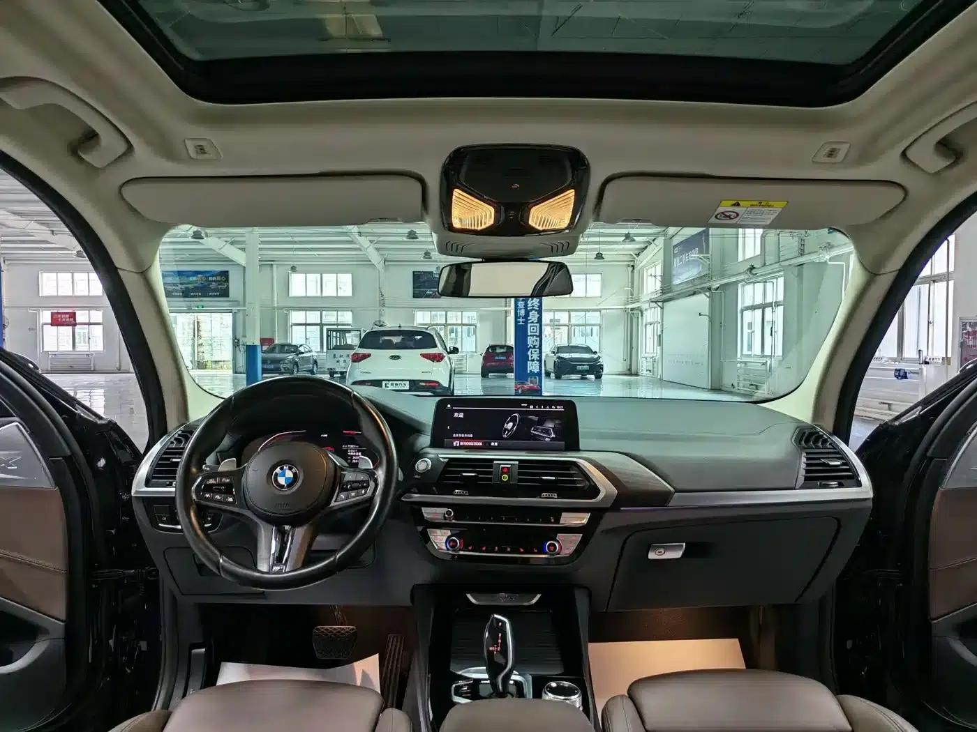 BMW X3 2021 xDrive28i M Sport Package — миниатюра 9