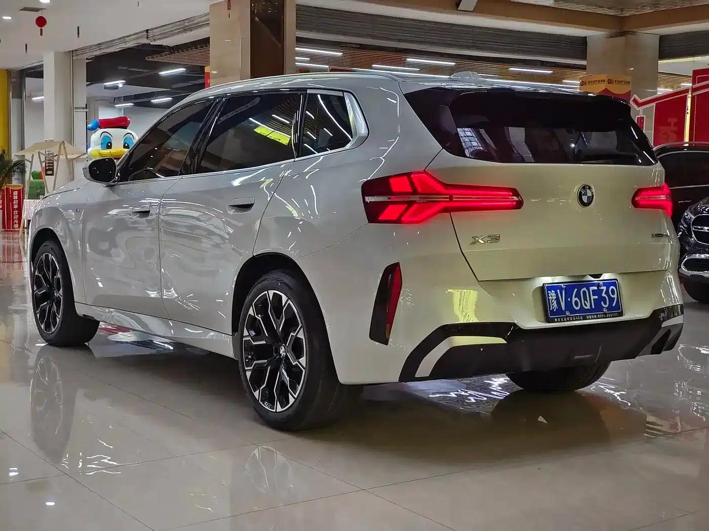 BMW X3 2025 xDrive30L Leading Edition M Sport Package — миниатюра 25