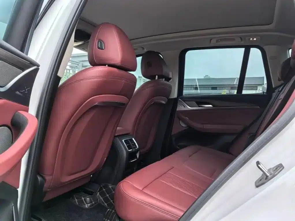 BMW X3 2023 xDrive30i Leading Edition M Sport Package — миниатюра 6