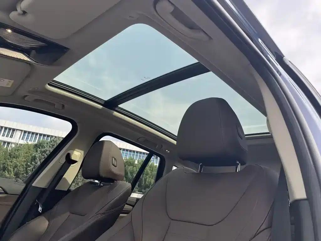 BMW X3 2019 xDrive28i Luxury Package — миниатюра 7