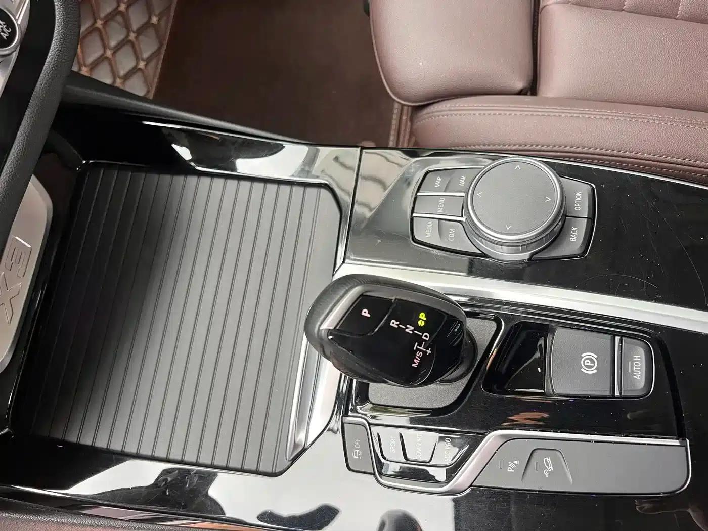 BMW X3 2021 xDrive25i Luxury Package — миниатюра 20