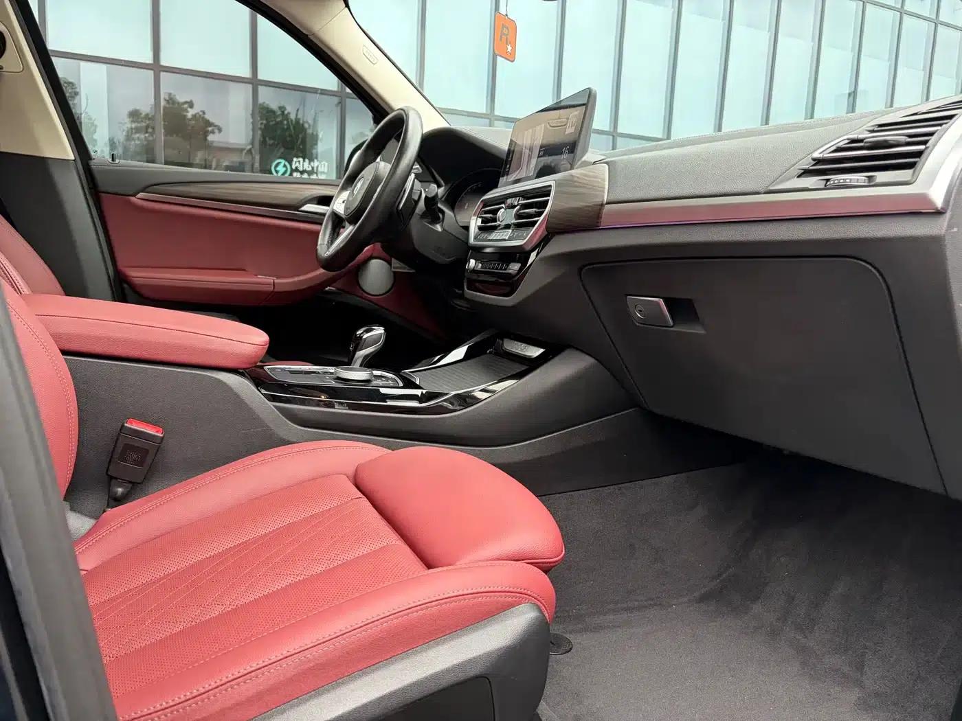 BMW X3 2023 xDrive30i Leading Edition M Sport Package — миниатюра 14