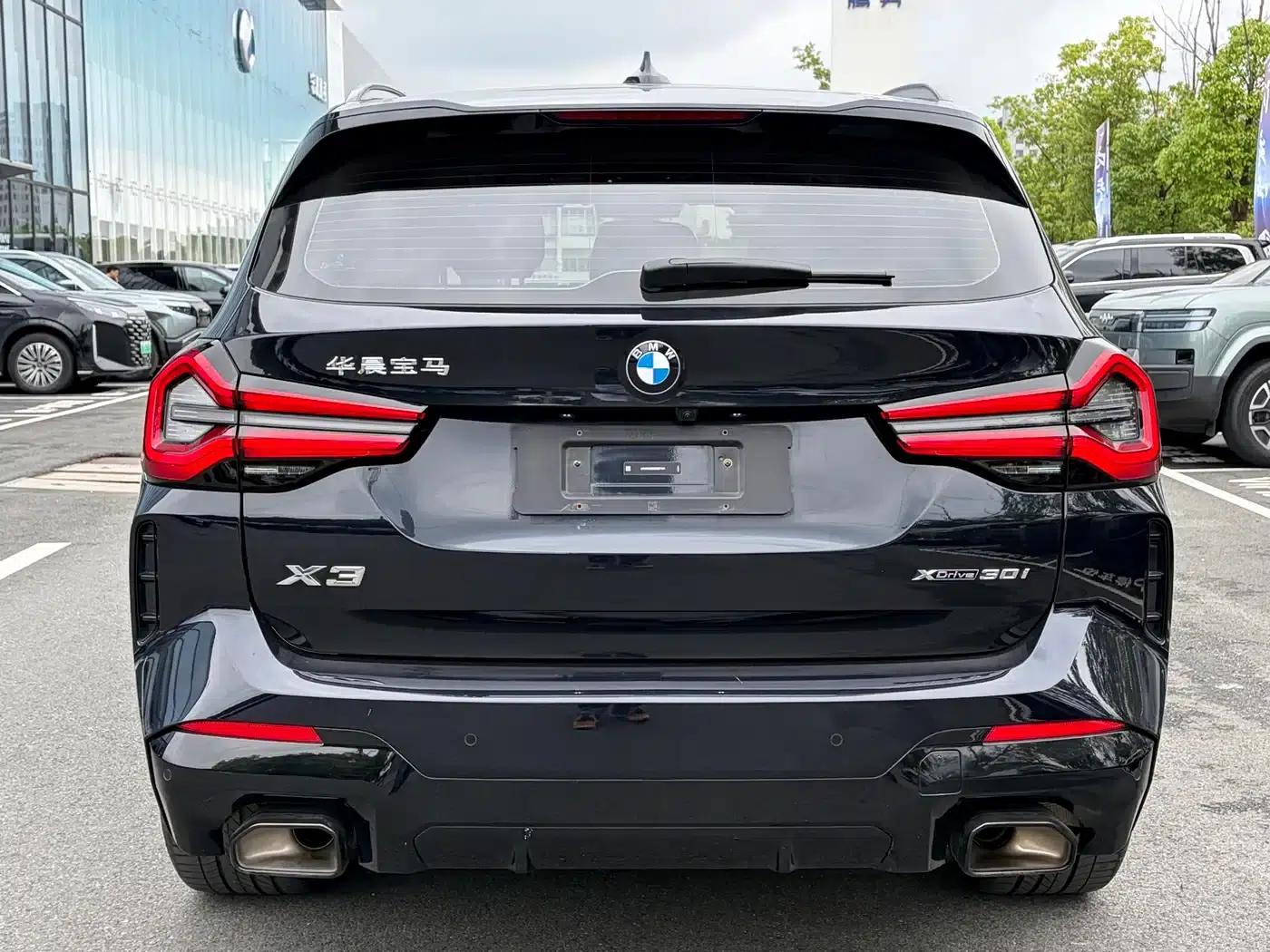 BMW X3 2023 xDrive30i Leading Edition M Sport Package — миниатюра 18