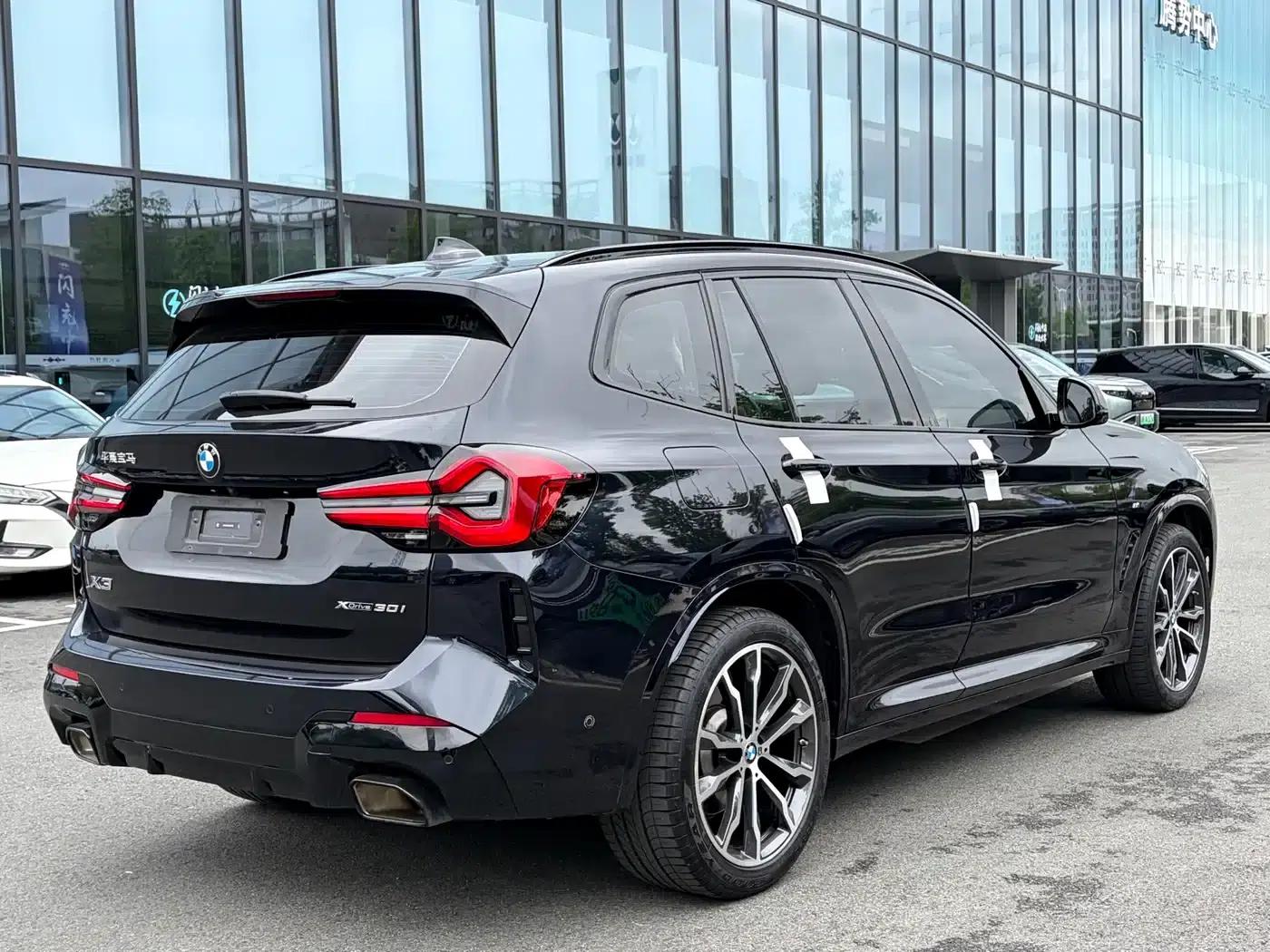 BMW X3 2023 xDrive30i Leading Edition M Sport Package — миниатюра 19