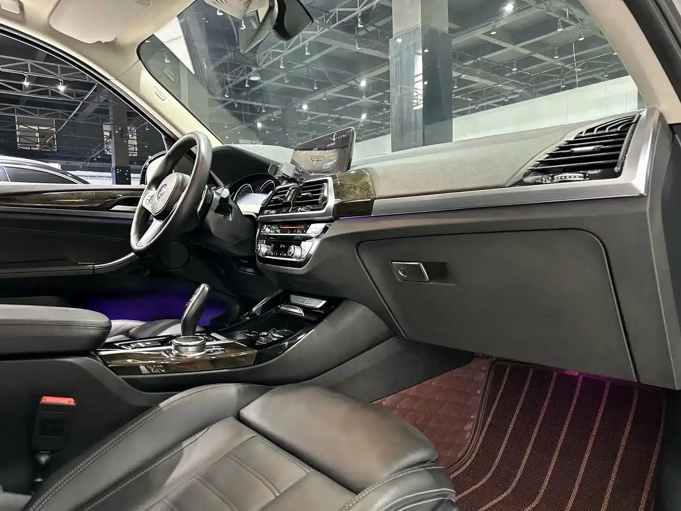 BMW X3 2018 xDrive30i Leading M Sport Package (China V Emission Standard) — миниатюра 13