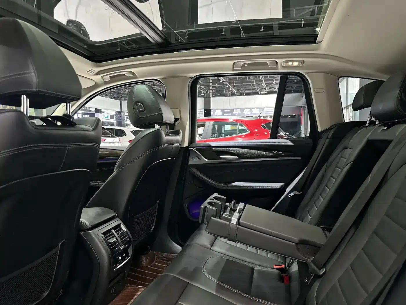 BMW X3 2018 xDrive30i Leading M Sport Package (China V Emission Standard) — миниатюра 16