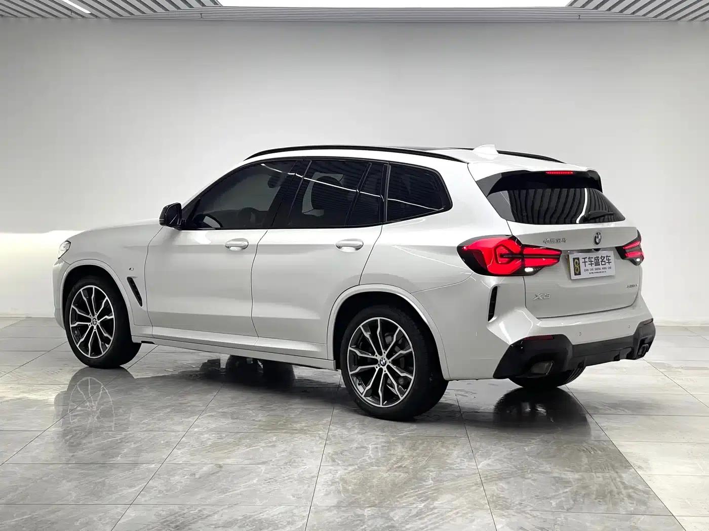BMW X3 2022 xDrive30i Leading Edition M Sport Package — миниатюра 4