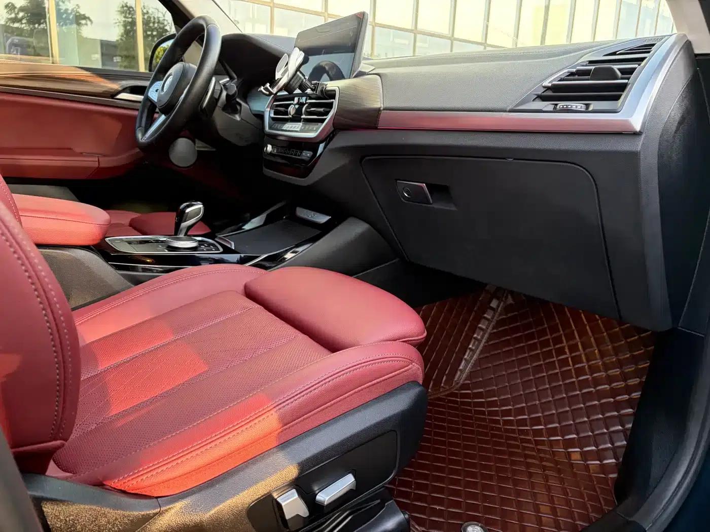 BMW X3 2022 xDrive30i Leading Edition M Sport Package — миниатюра 13