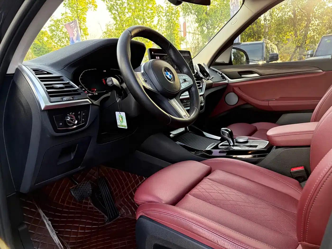 BMW X3 2022 xDrive30i Leading Edition M Sport Package — миниатюра 4