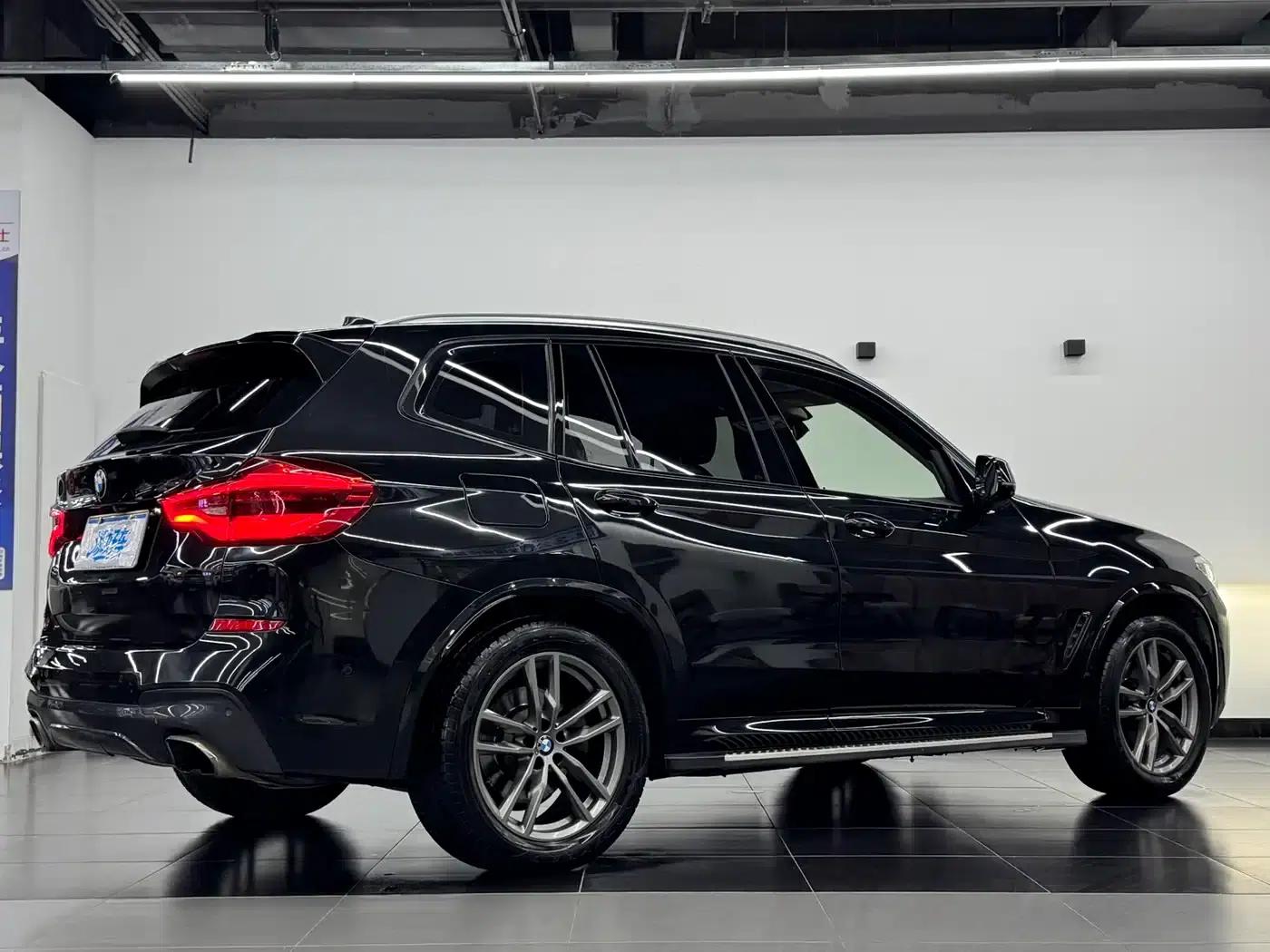 BMW X3 2018 xDrive30i Leading M Sport Package (China V Emission Standard) — миниатюра 16