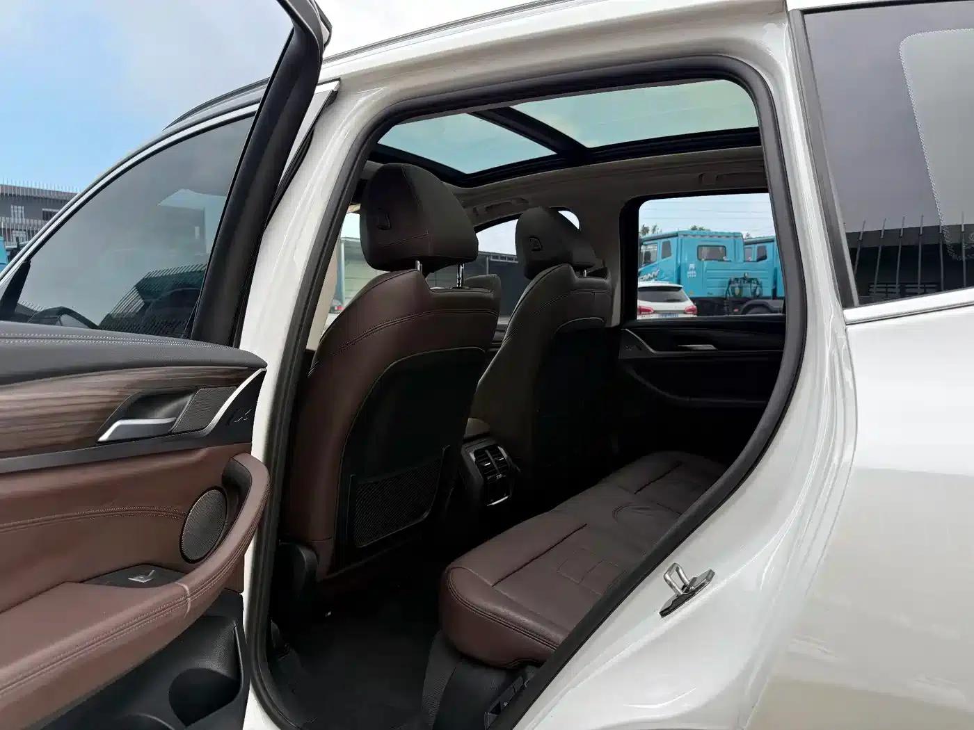BMW X3 2021 xDrive28i M Sport Package — миниатюра 5