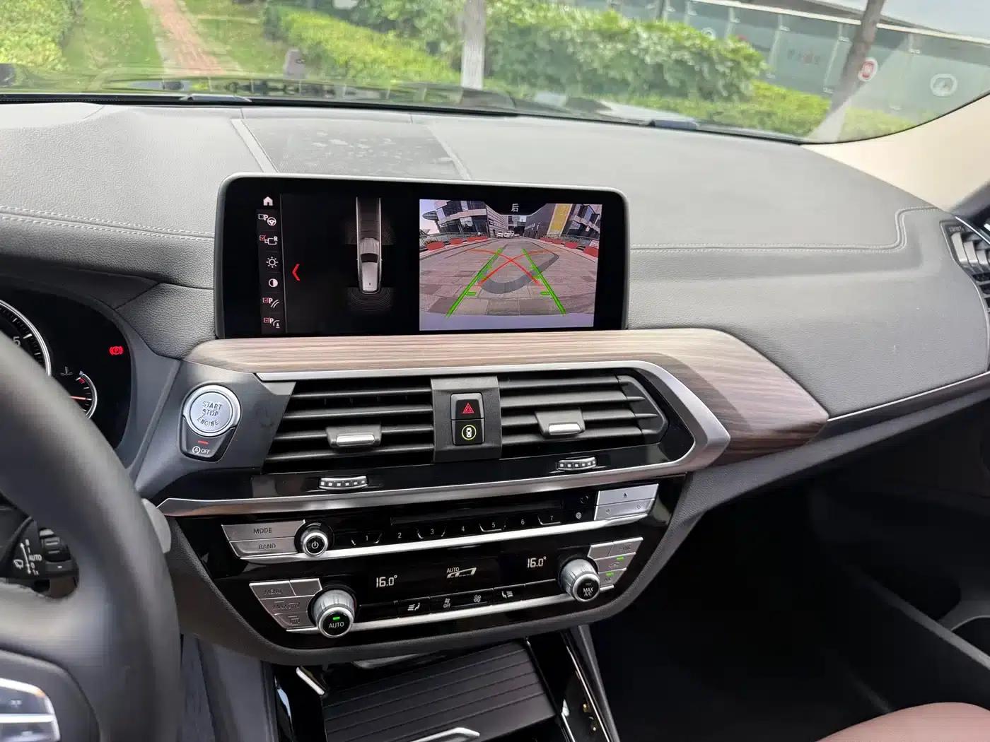 BMW X3 2019 xDrive28i Luxury Package — миниатюра 24