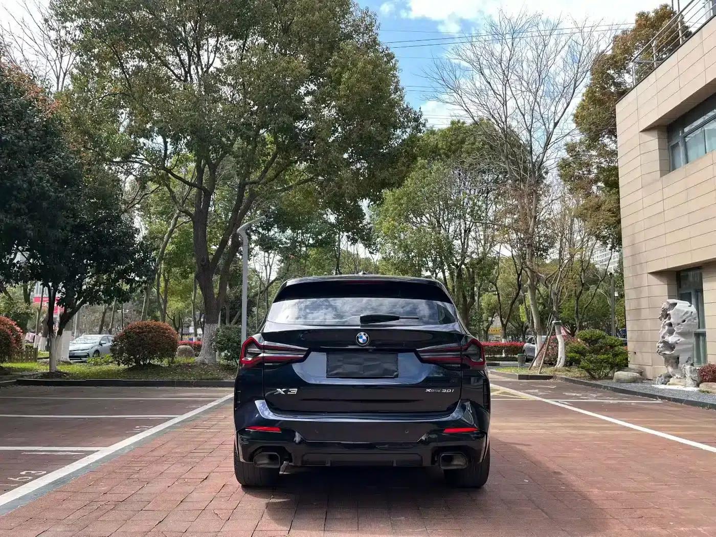 BMW X3 2022 xDrive30i Leading Edition M Sport Package — миниатюра 7
