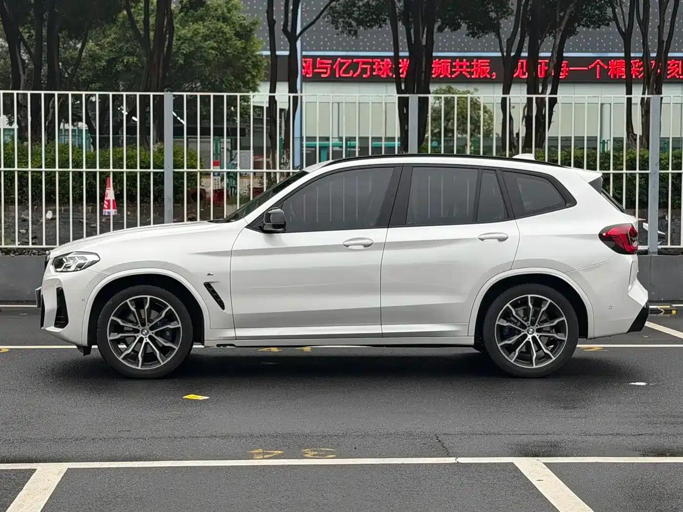 BMW X3 2022 Facelift xDrive30i Leading Edition M Sport Package — миниатюра 4
