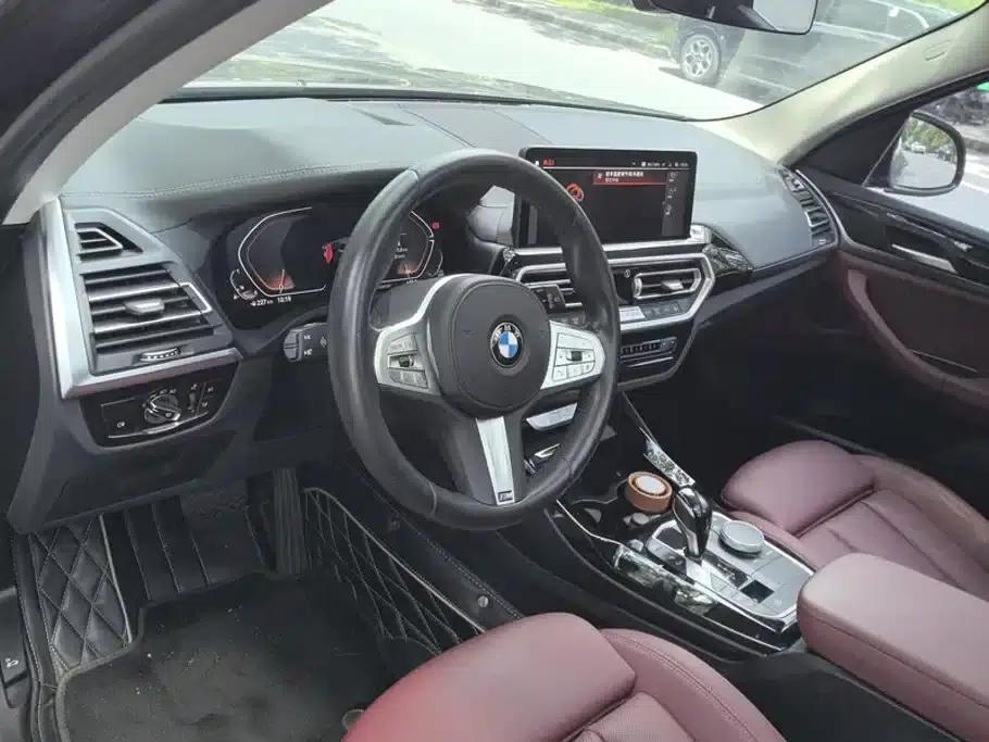2023 BMW X3 xDrive25i M Sport Package — миниатюра 12