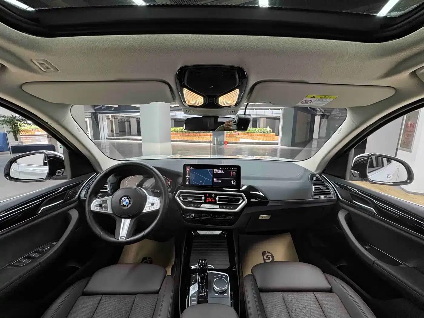 2022 BMW X3 xDrive25i M Sport Package — миниатюра 17