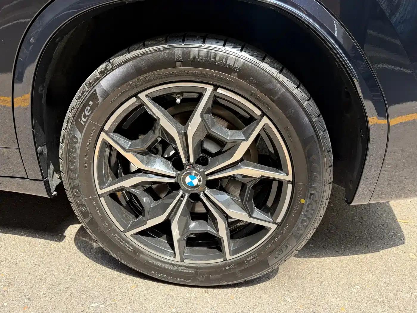 2022 BMW X3 xDrive25i M Sport Package — миниатюра 12