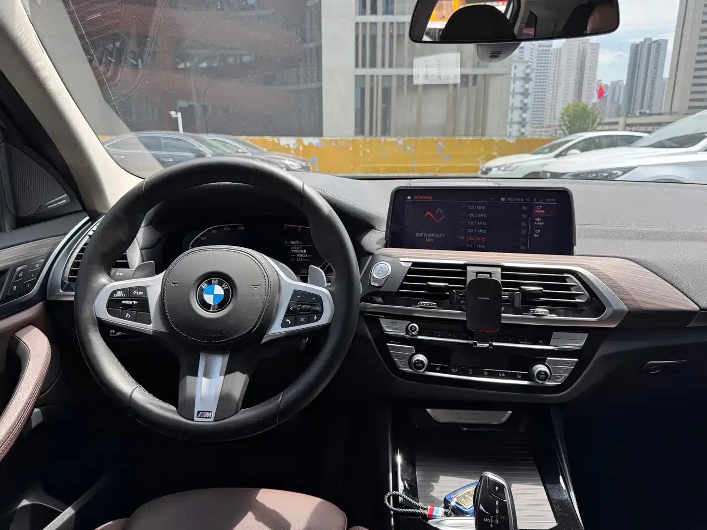BMW X3 2021 xDrive28i M Sport Package — миниатюра 6