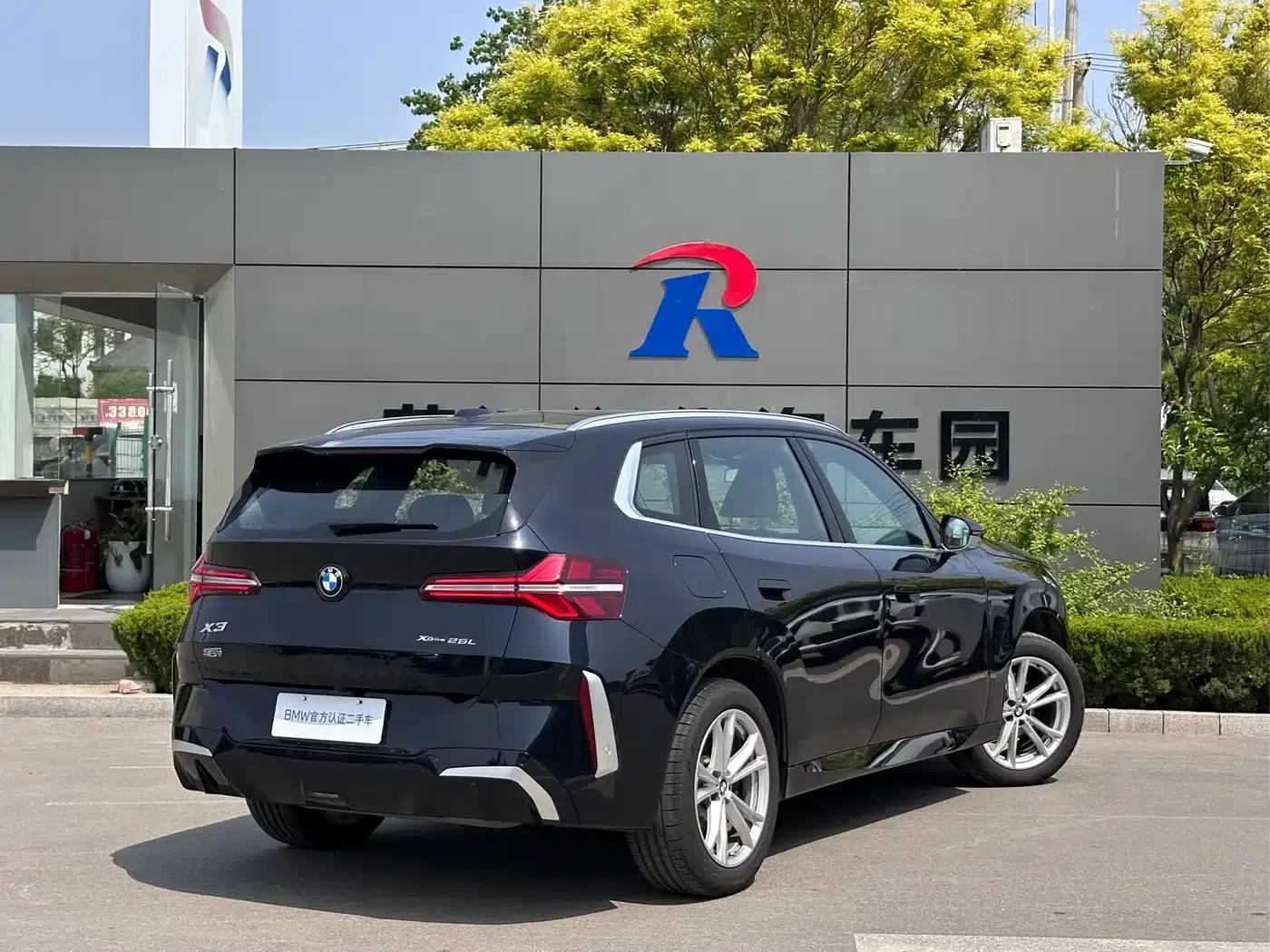 BMW X3 2025 xDrive25L Luxury Package — миниатюра 5