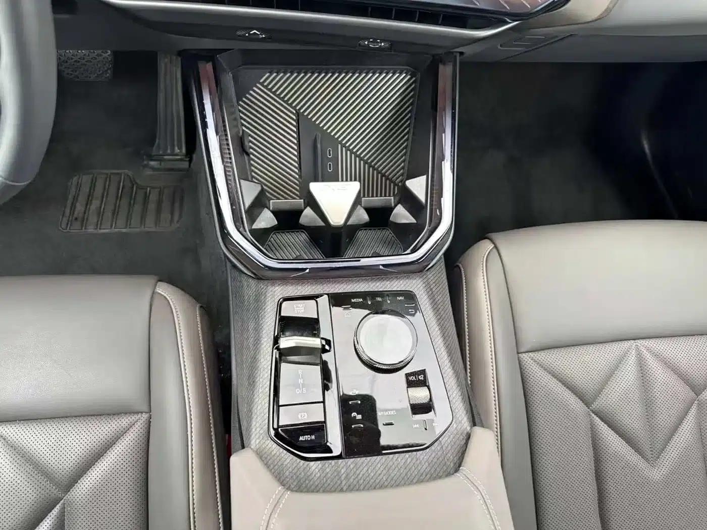 BMW X3 2025 xDrive25L Luxury Package — миниатюра 10