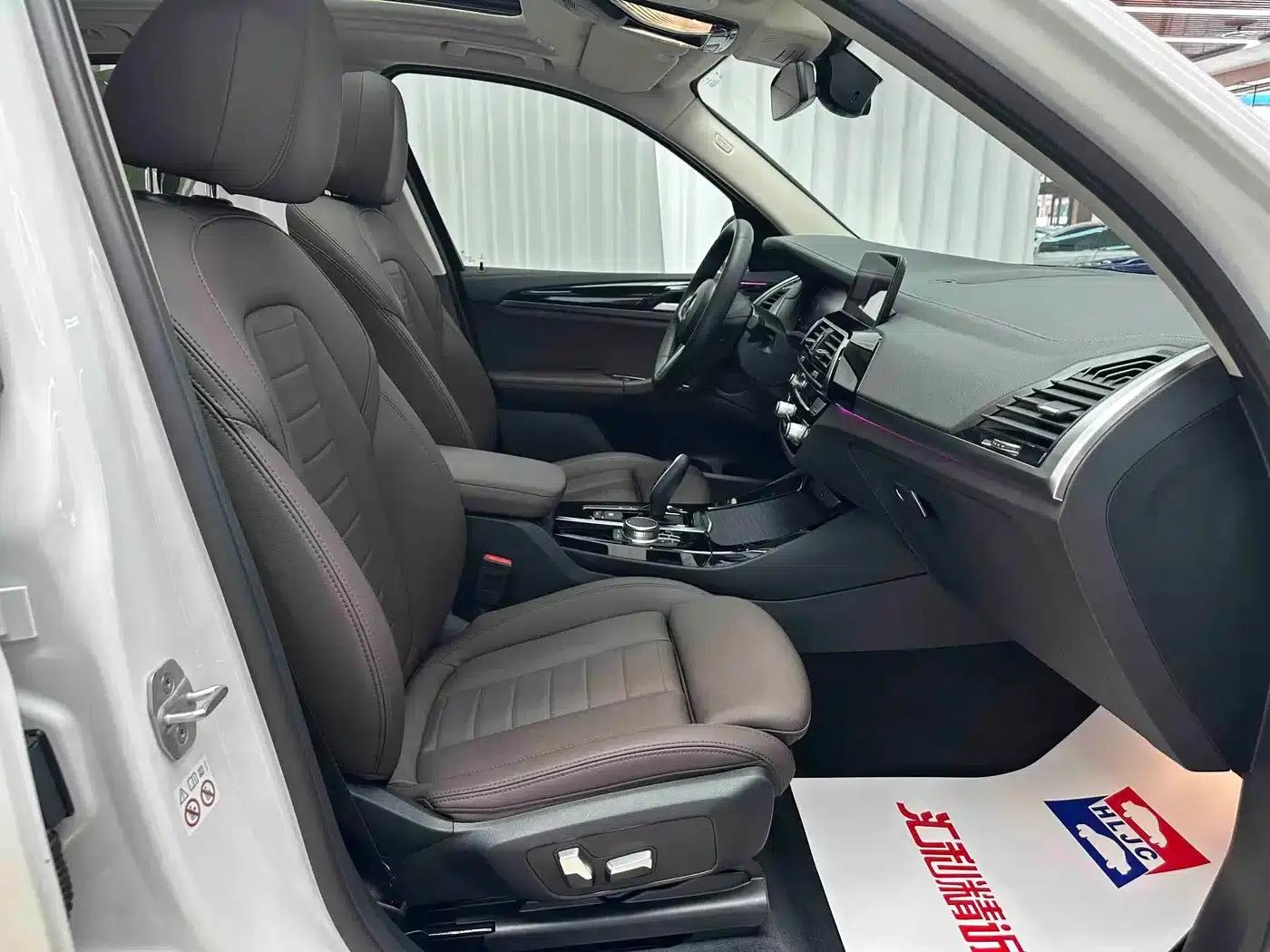 BMW X3 2021 xDrive25i M Sport Package — миниатюра 14