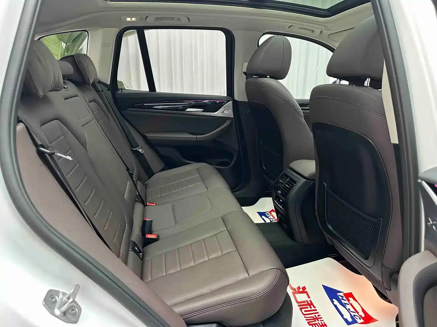 BMW X3 2021 xDrive25i M Sport Package — миниатюра 15