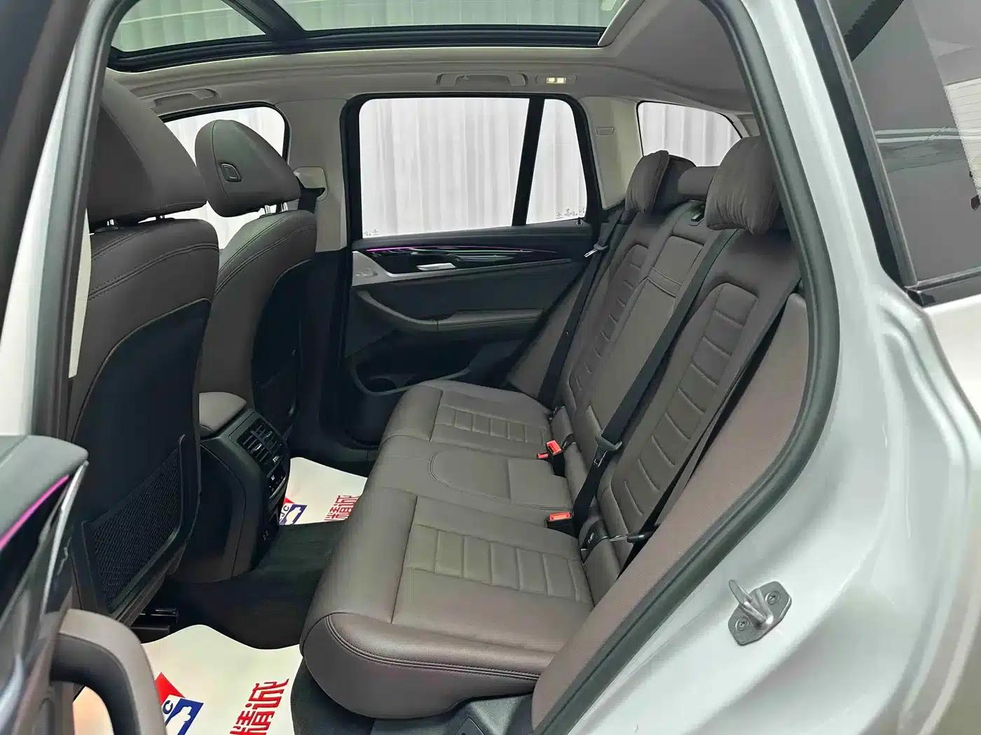BMW X3 2021 xDrive25i M Sport Package — миниатюра 6