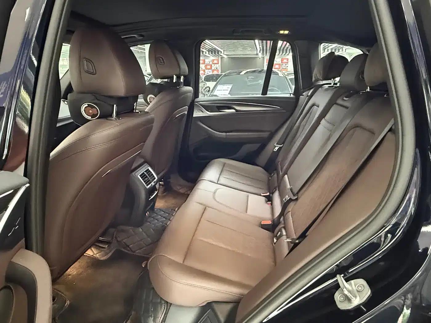 BMW X3 2023 xDrive30i Luxury M Sport Package — миниатюра 13