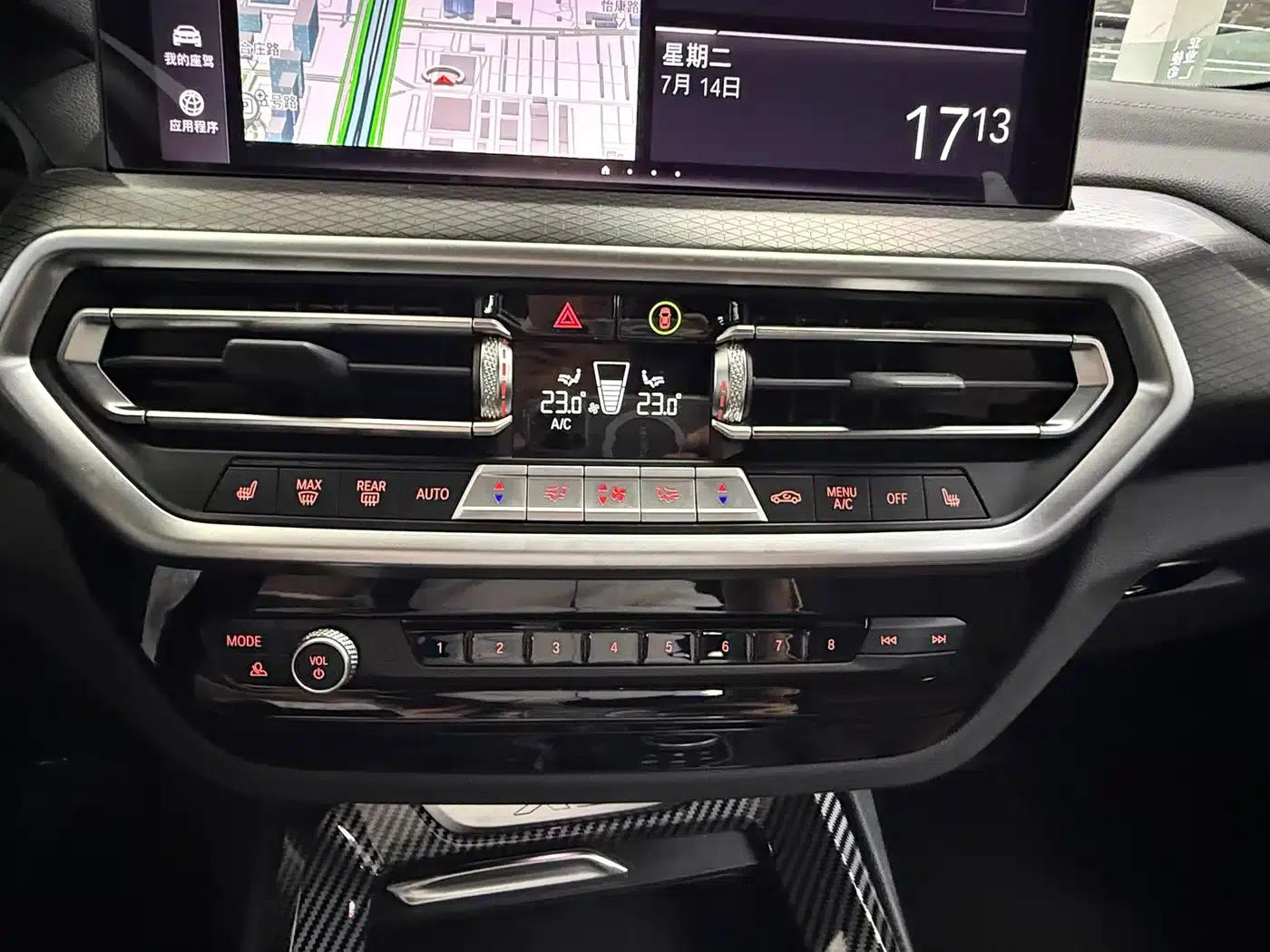 BMW X3 2023 xDrive30i Luxury M Sport Package — миниатюра 16