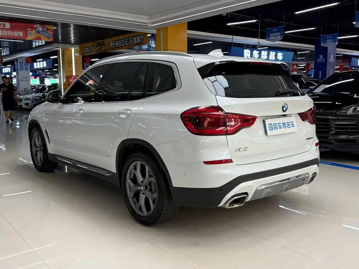 BMW X3 2021 xDrive28i Luxury Package — миниатюра 17