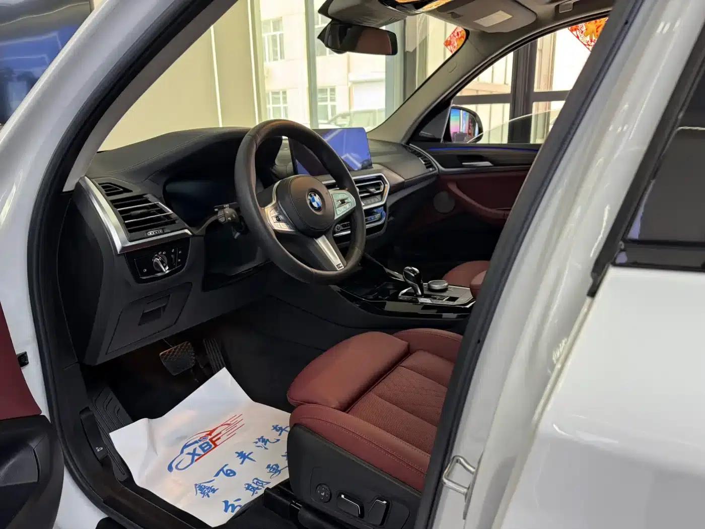 BMW X3 2023 Facelift xDrive30i Leading Edition M Sport Package — миниатюра 4