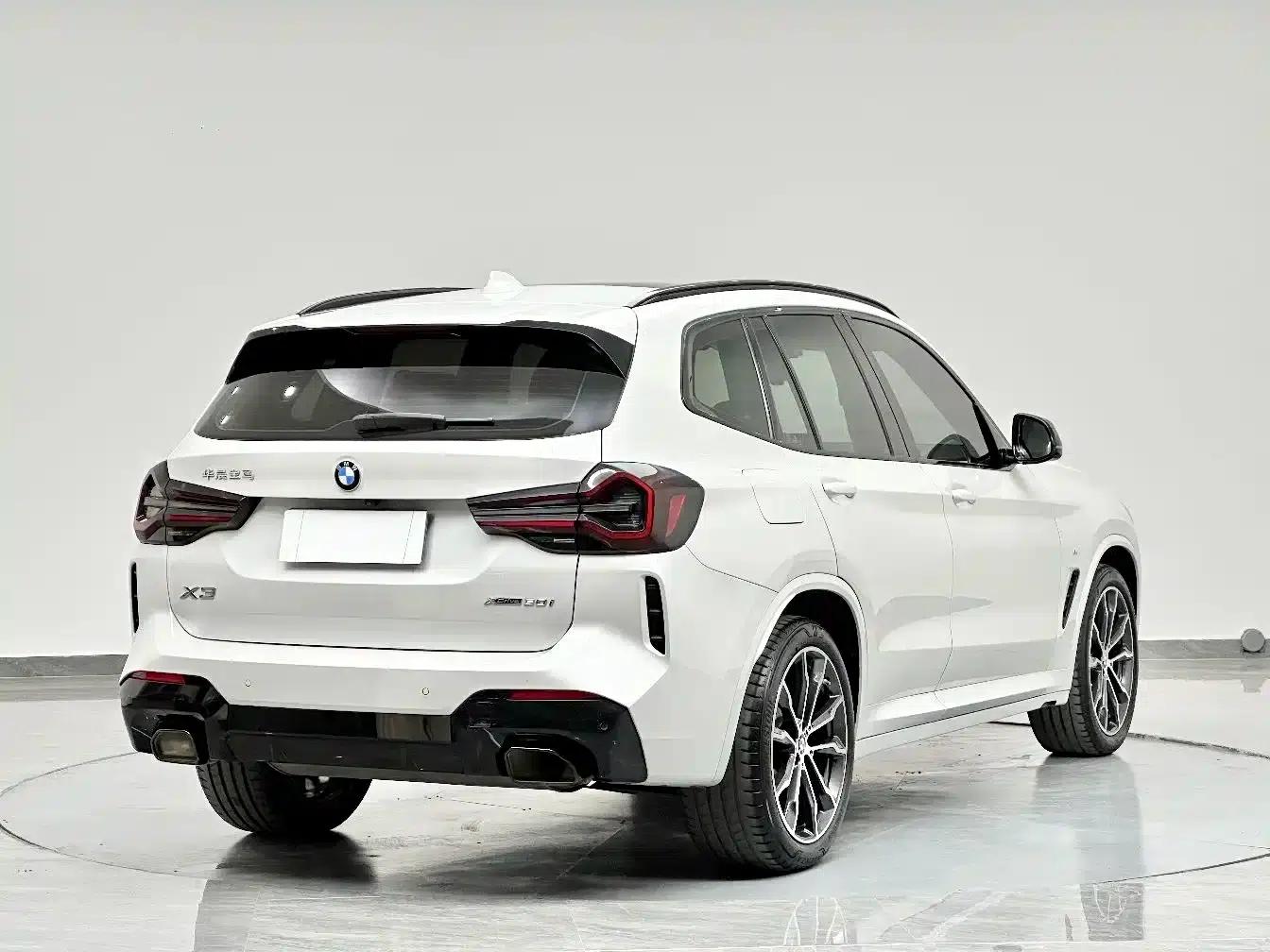 BMW X3 2022 xDrive30i Leading Edition M Sport Package — миниатюра 7