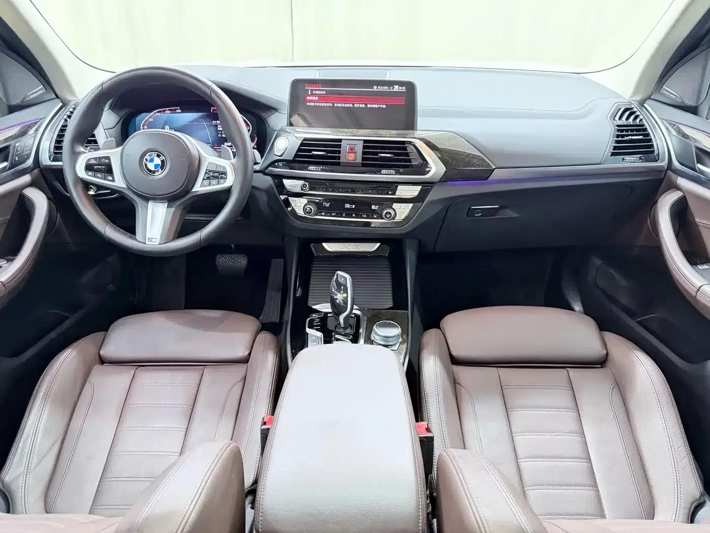 BMW X3 2020 xDrive30i Leading M Sport Package — миниатюра 11