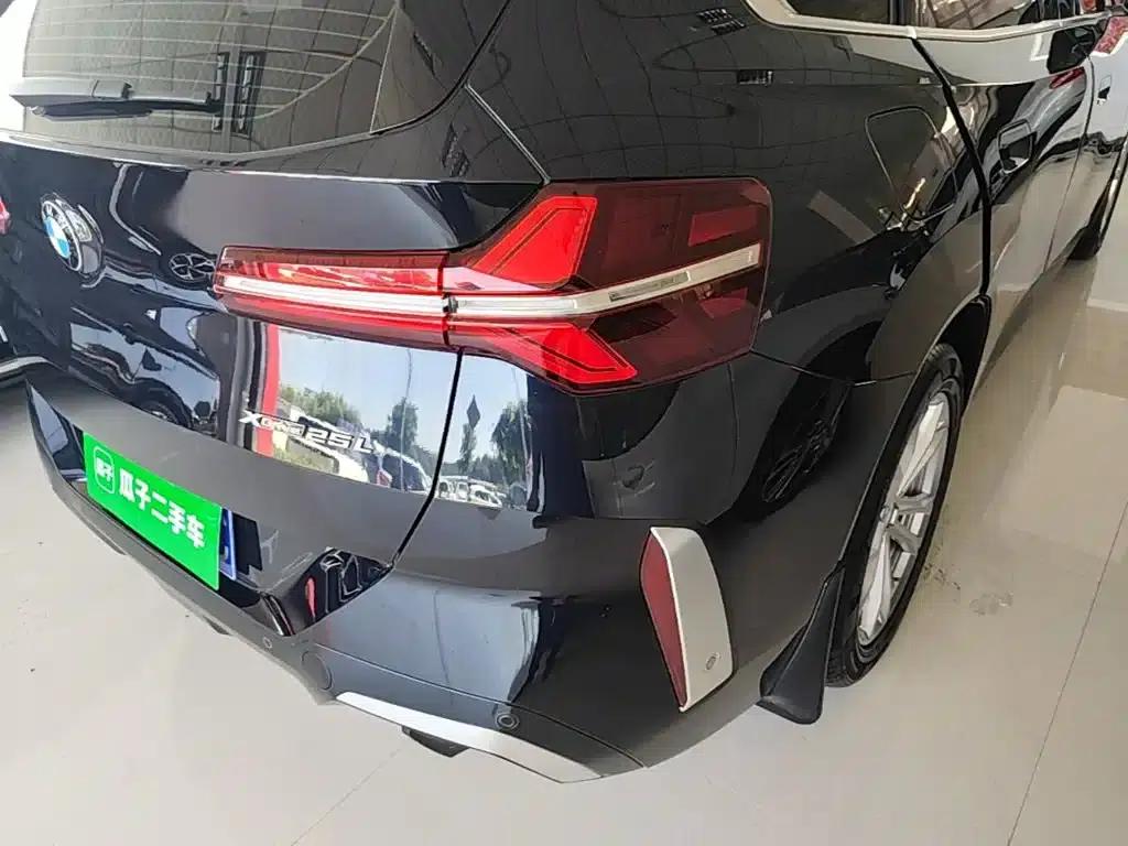 BMW X3 2025 xDrive25L Luxury Package — миниатюра 8