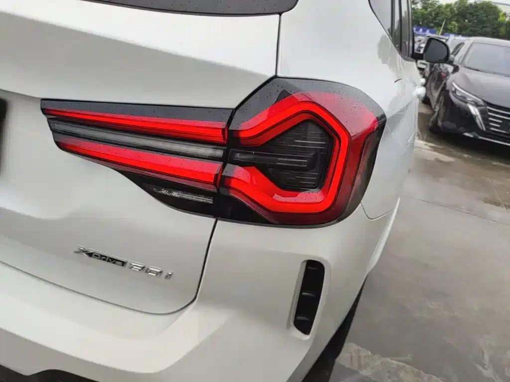 BMW X3 2022 xDrive30i Leading Edition M Sport Package — миниатюра 8