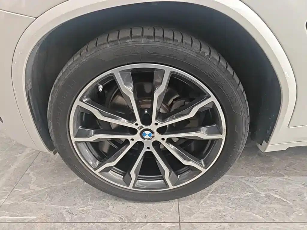 BMW X3 2022 xDrive30i Leading Edition M Sport Package — миниатюра 23