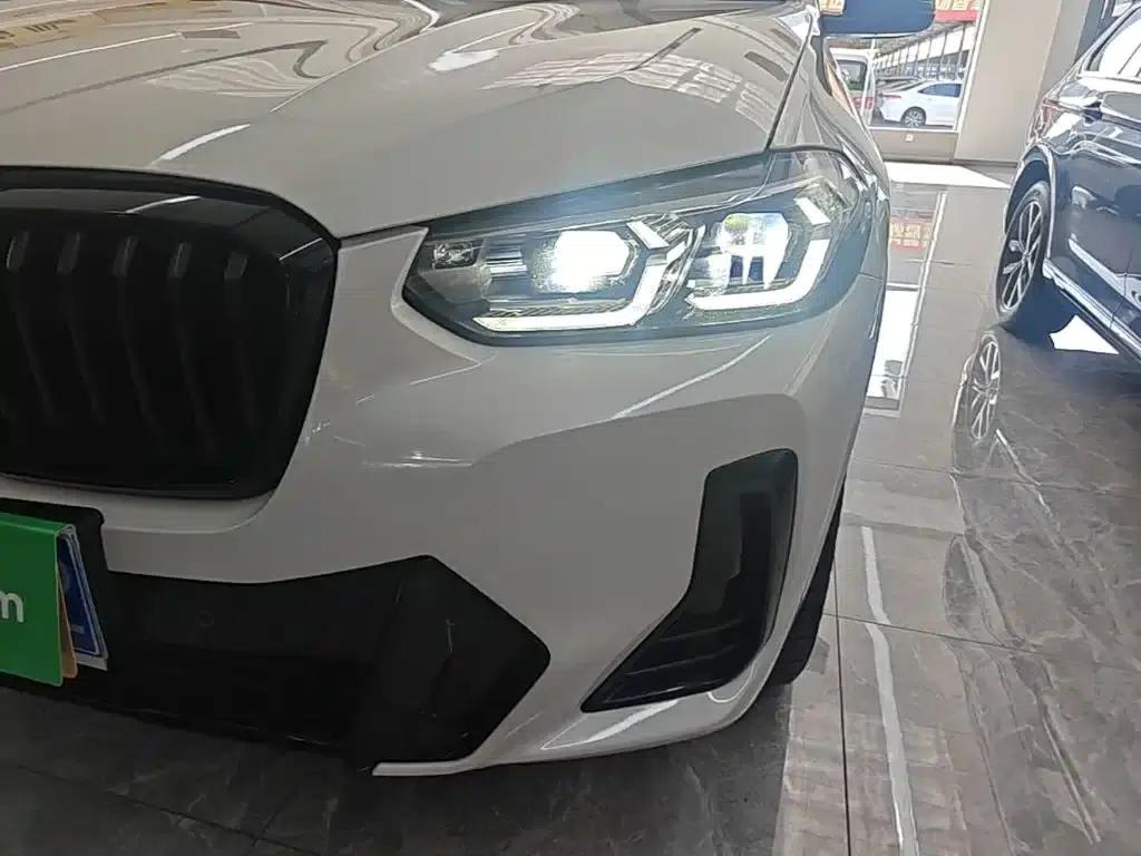 BMW X3 2022 xDrive30i Leading Edition M Sport Package — миниатюра 24