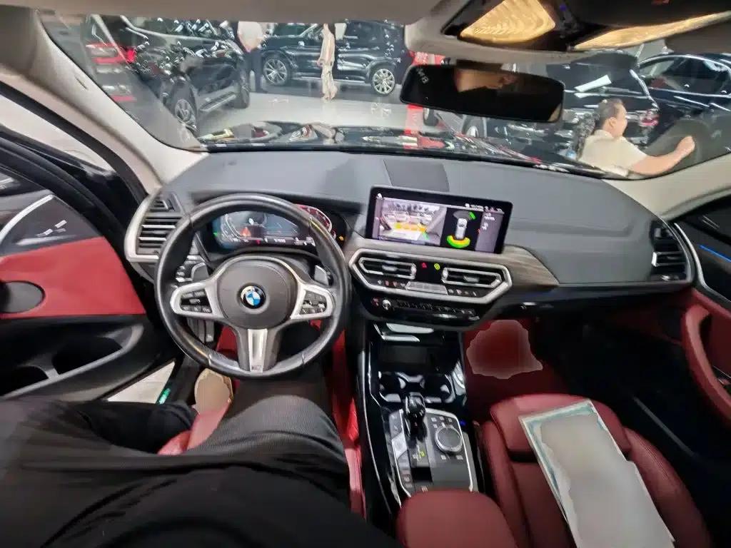 BMW X3 2022 xDrive30i Leading Edition M Sport Package — миниатюра 10