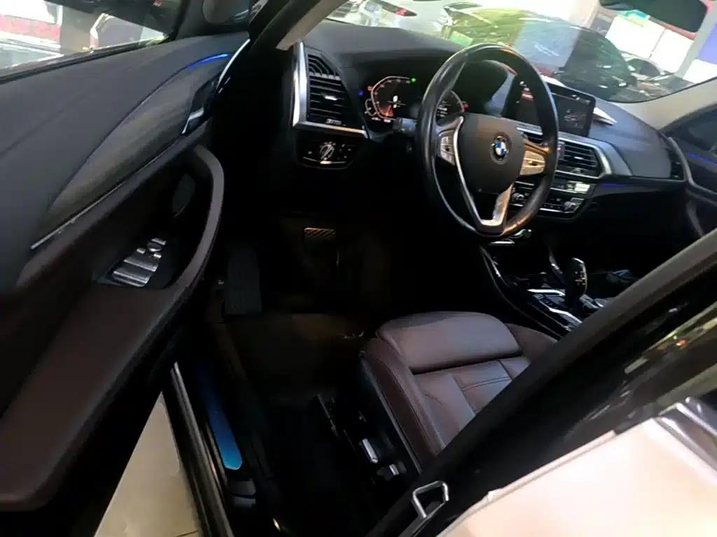 BMW X3 2020 xDrive28i Luxury Package — миниатюра 16