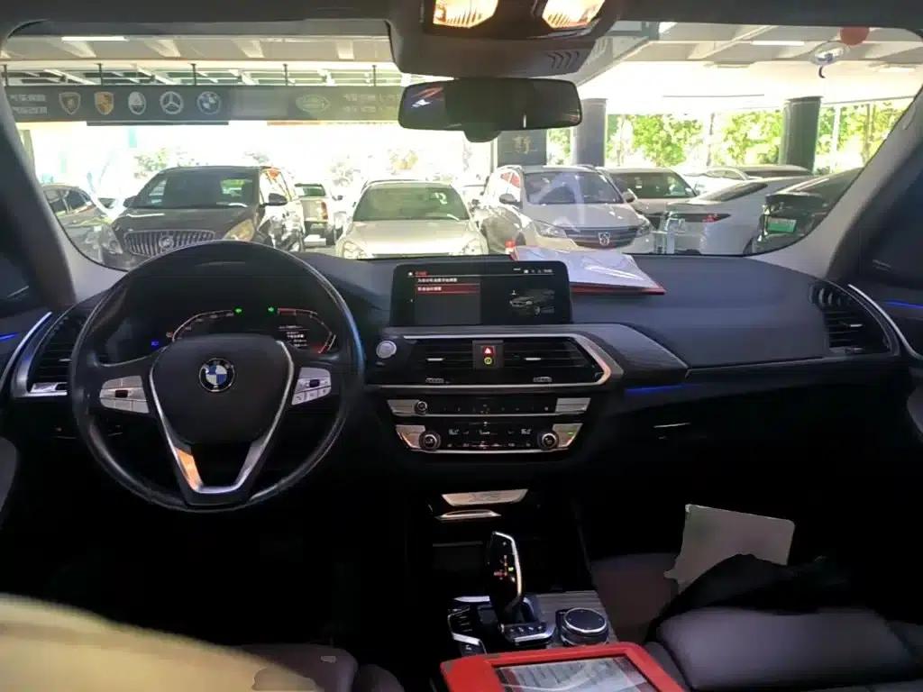 BMW X3 2020 xDrive28i Luxury Package — миниатюра 10