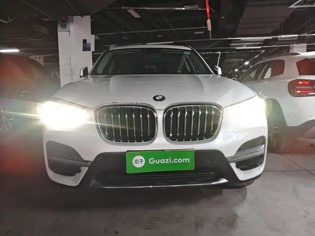 BMW X3 2020 xDrive25i Luxury Package — миниатюра 3