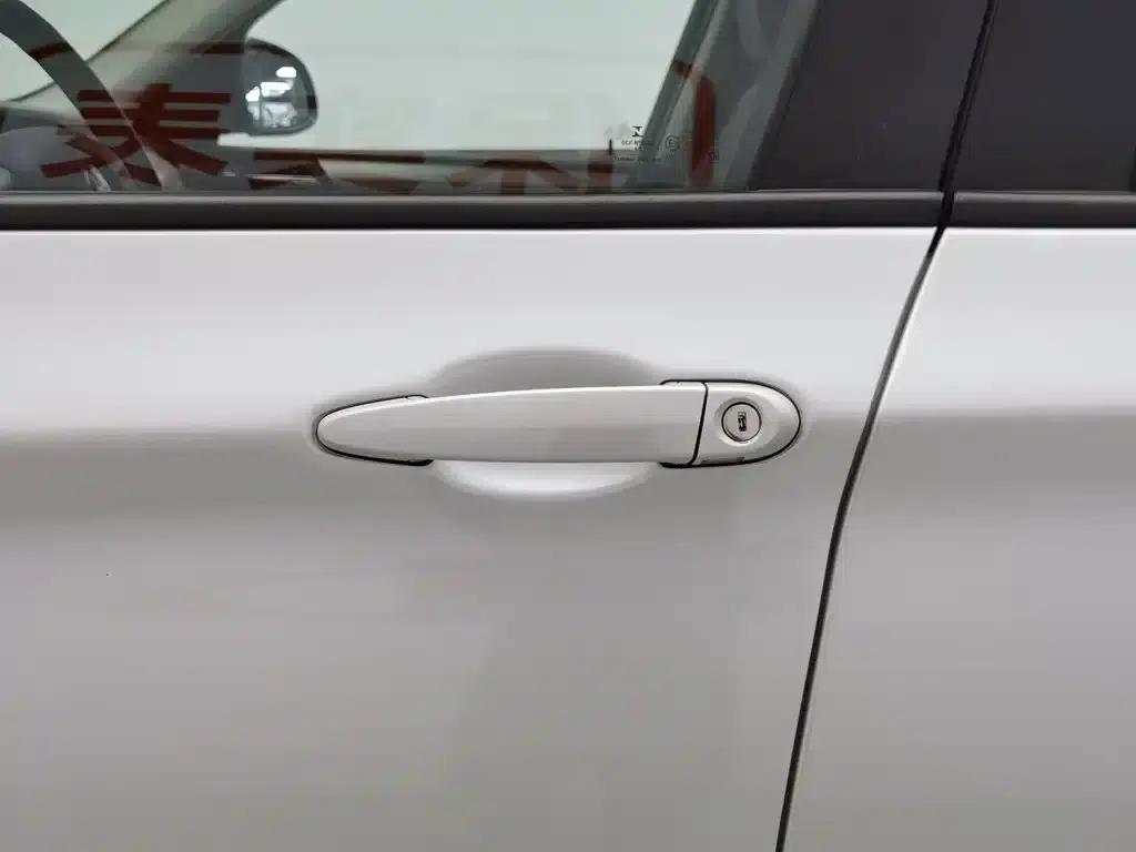 2016 BMW X3 sDrive20i (Imported) — миниатюра 18