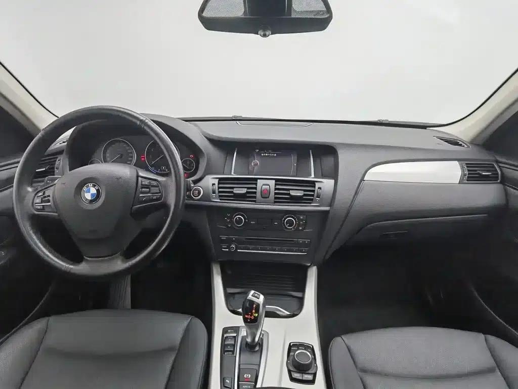 2016 BMW X3 sDrive20i (Imported) — миниатюра 5