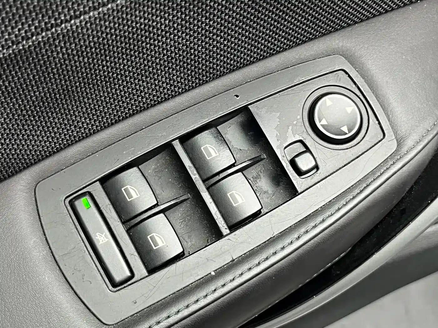 2009 BMW X3 Imported xDrive25i Luxury Upgrade Model — миниатюра 17