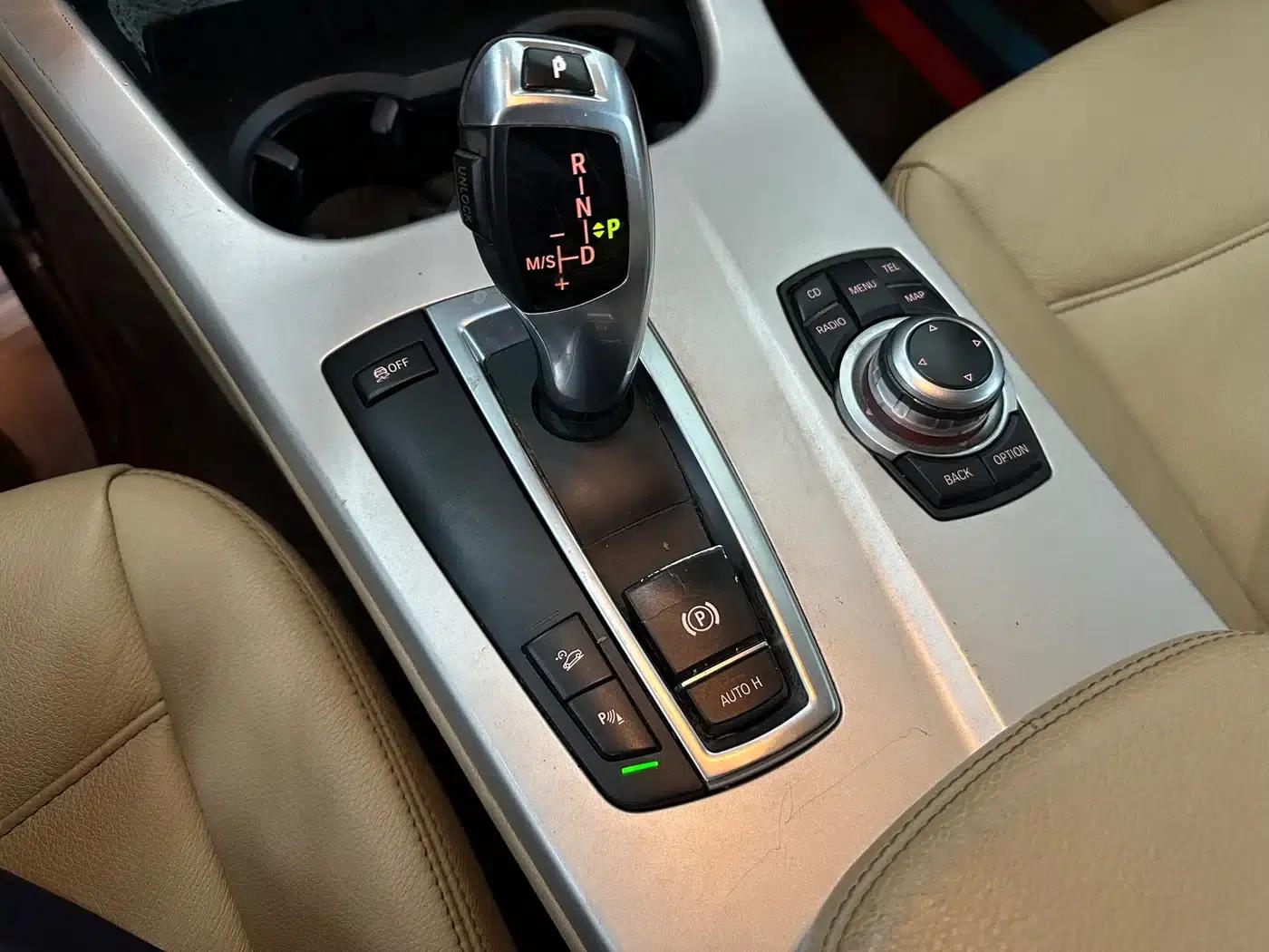 2011 BMW X3 xDrive28i Leading Edition (Imported) — миниатюра 12