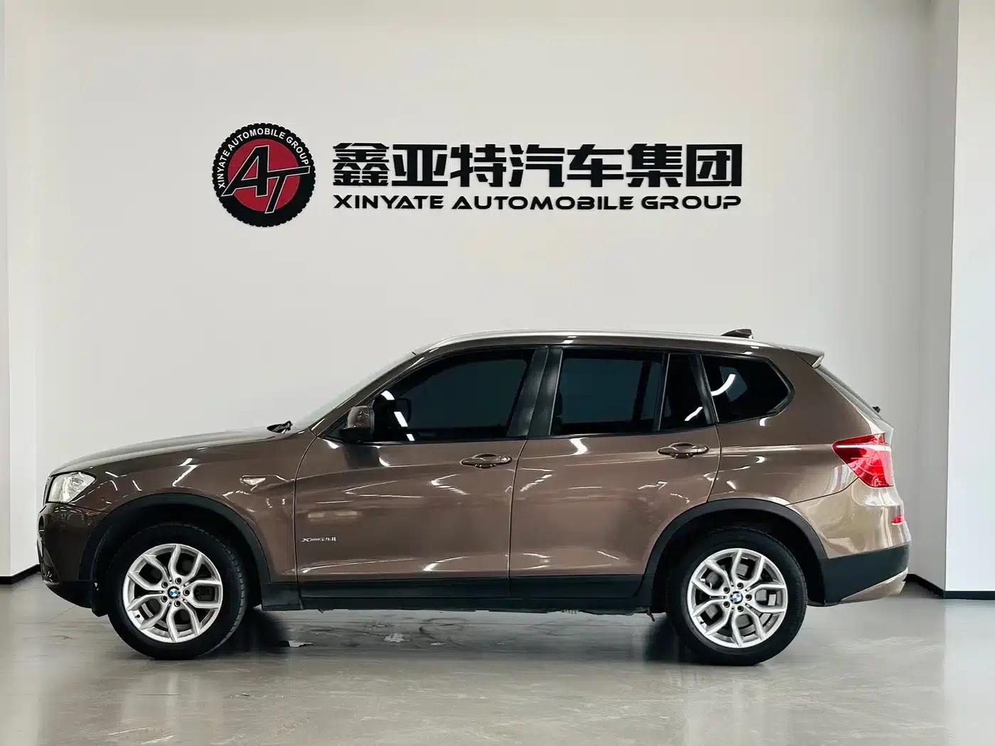 2011 BMW X3 xDrive28i Leading Edition (Imported) — миниатюра 3
