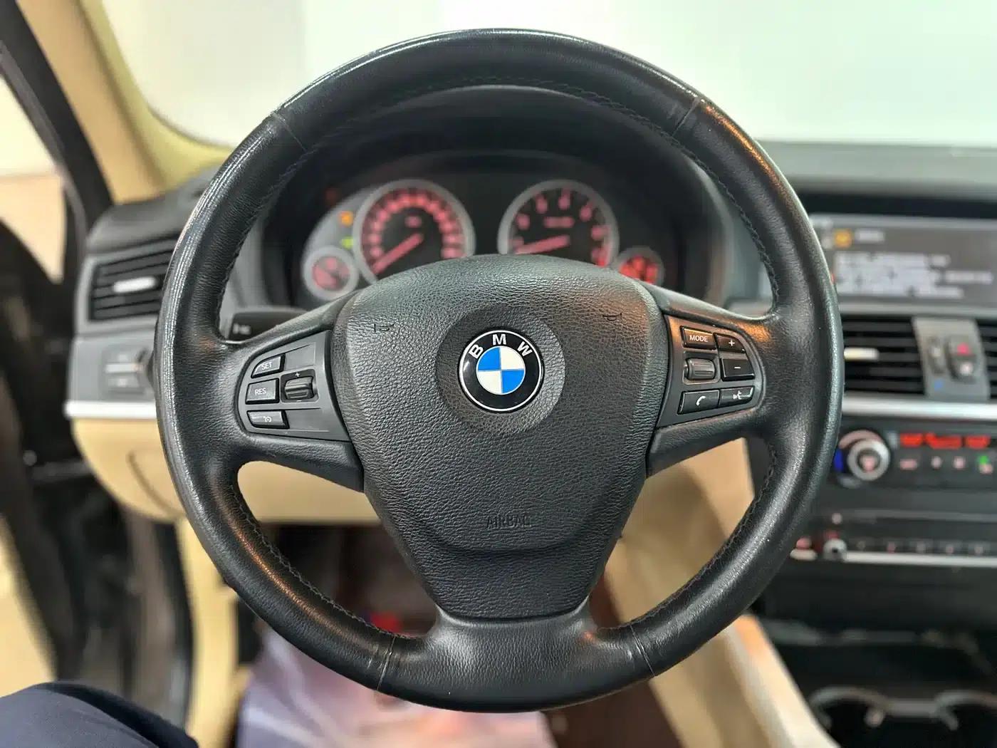 2011 BMW X3 xDrive28i Leading Edition (Imported) — миниатюра 8