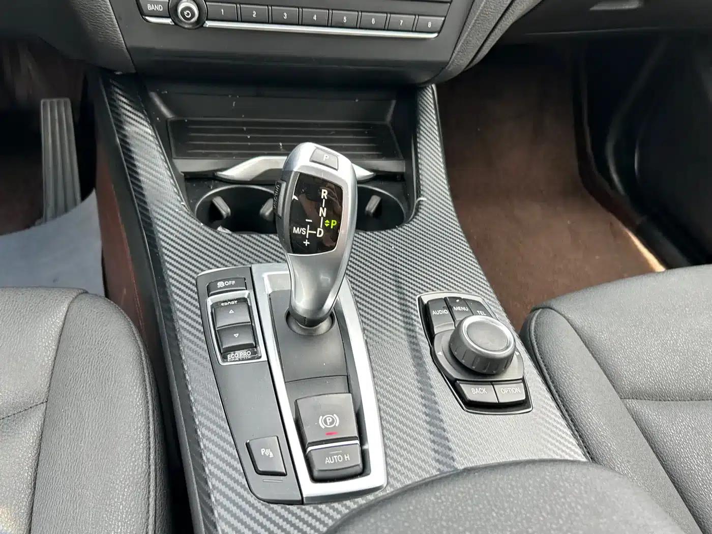2016 BMW X3 sDrive20i (Imported) — миниатюра 12