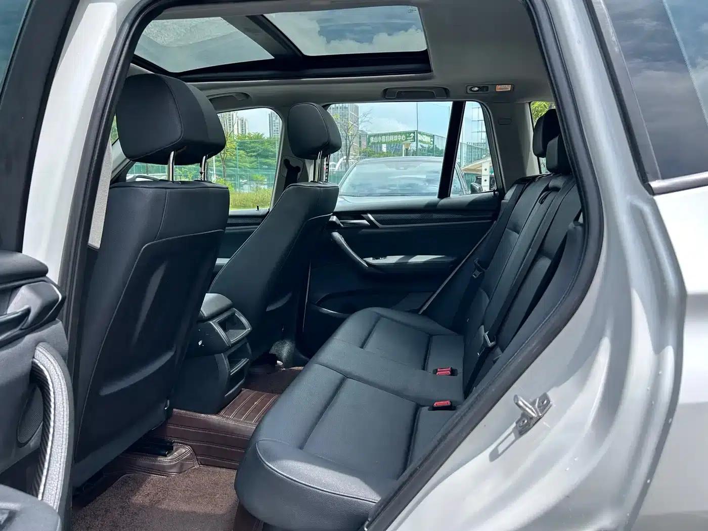 2016 BMW X3 sDrive20i (Imported) — миниатюра 16