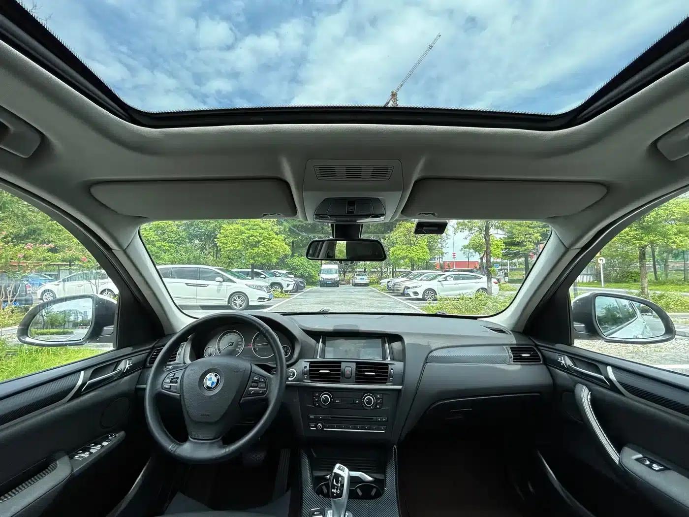 2016 BMW X3 sDrive20i (Imported) — миниатюра 19